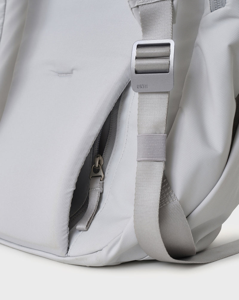 Urth Norite 24L Modular Camera Backpack | Urth EU