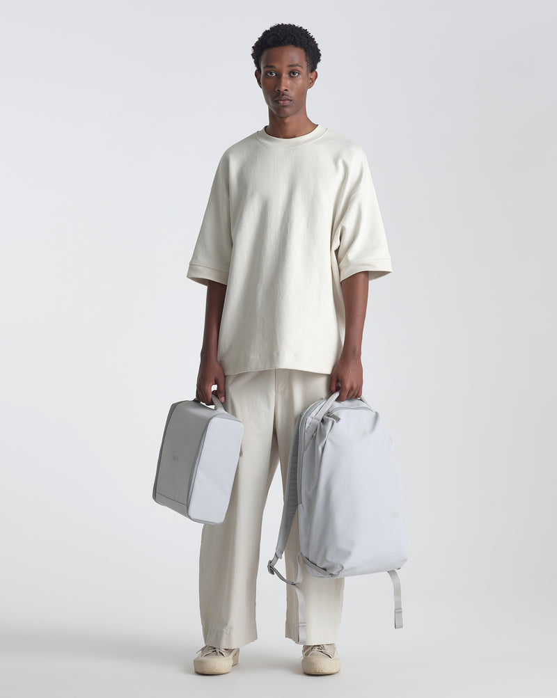 Urth Norite 24L Modular Camera Backpack | Urth EU