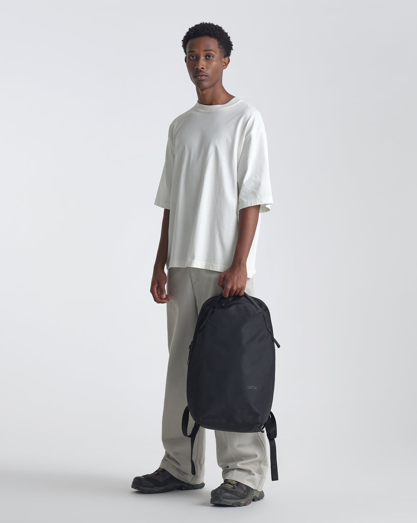 Urth Norite 24L Modular Camera Backpack | Urth EU