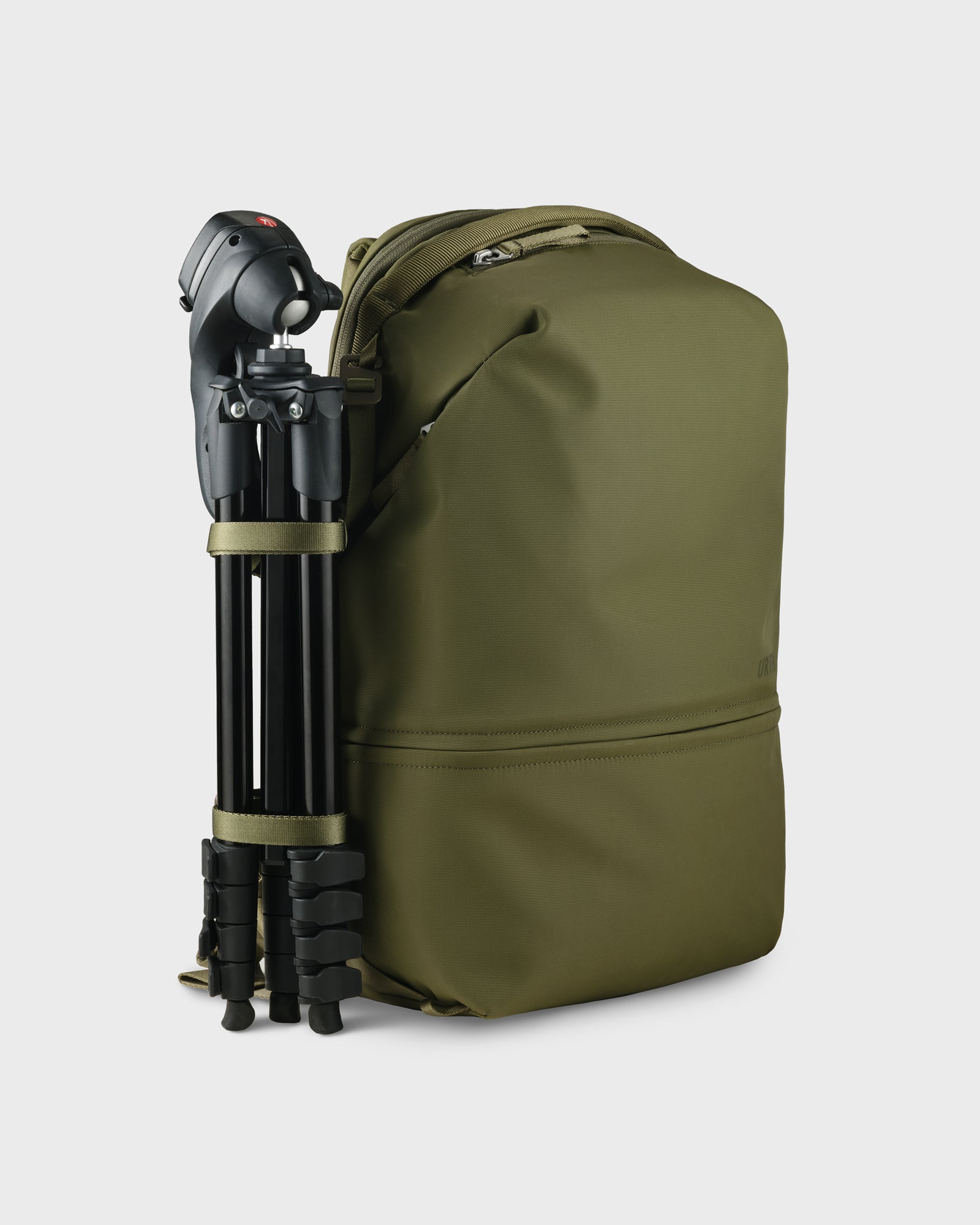 Urth Arkose 20L Modular Camera Backpack | Urth Europe