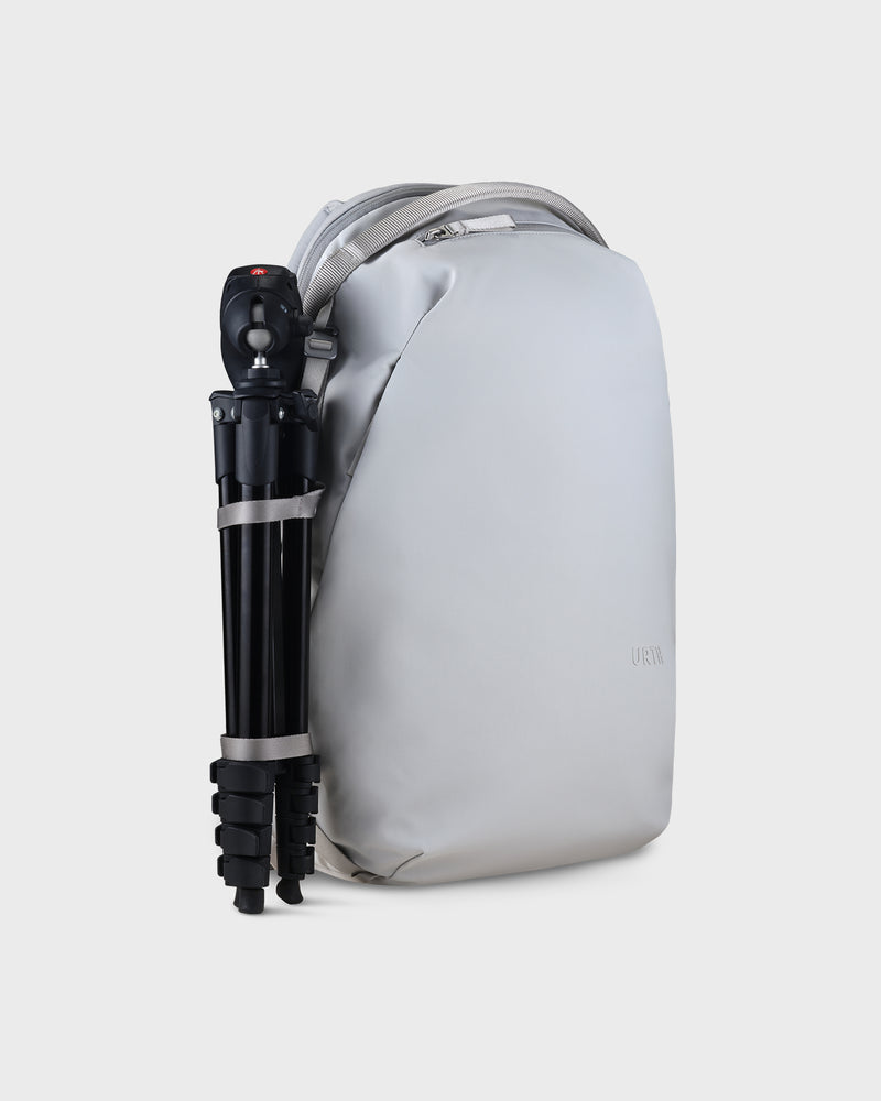 Urth Norite 24L Modular Camera Backpack | Urth Europe