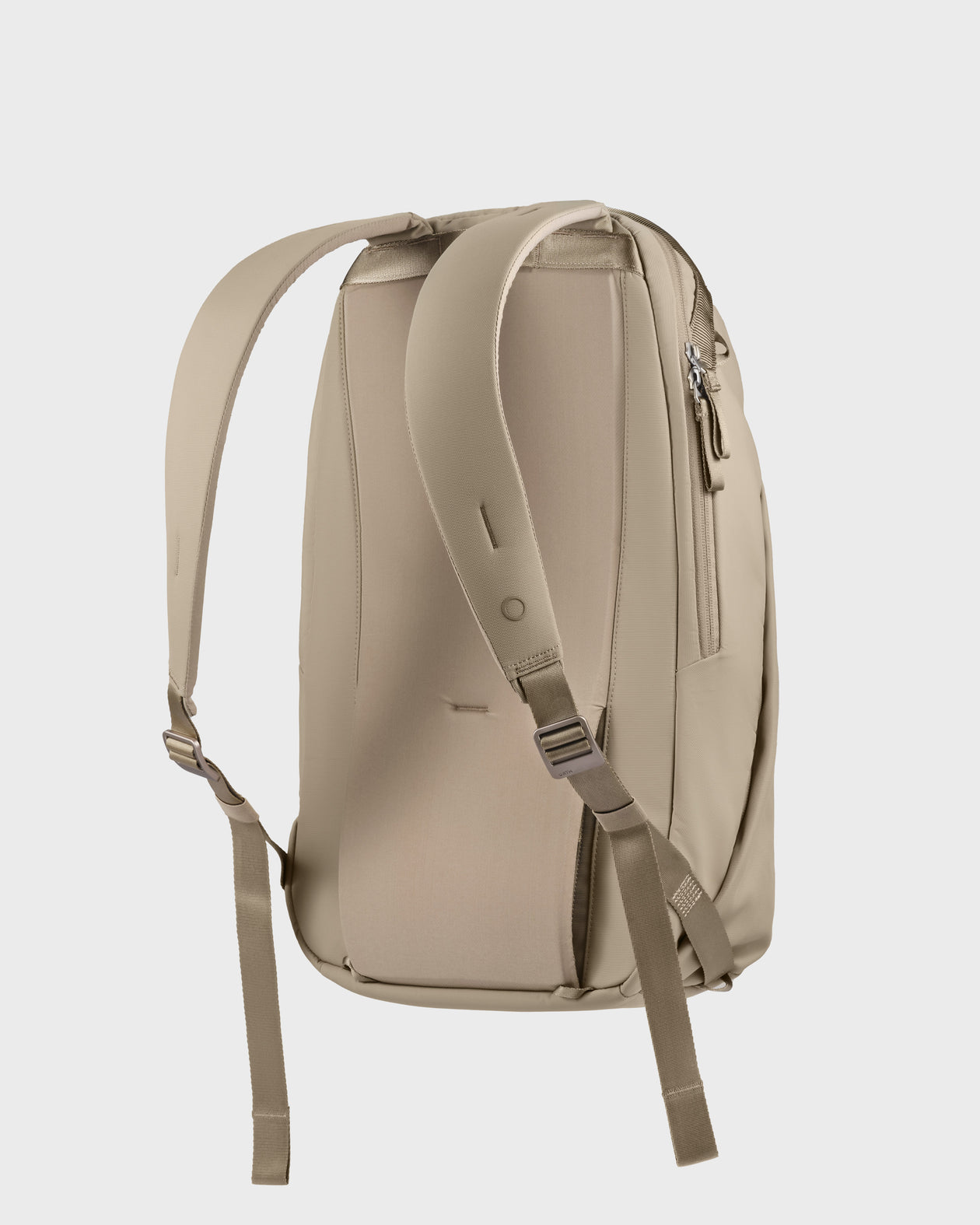 Urth Norite 24L Modular Backpack | Urth Europe