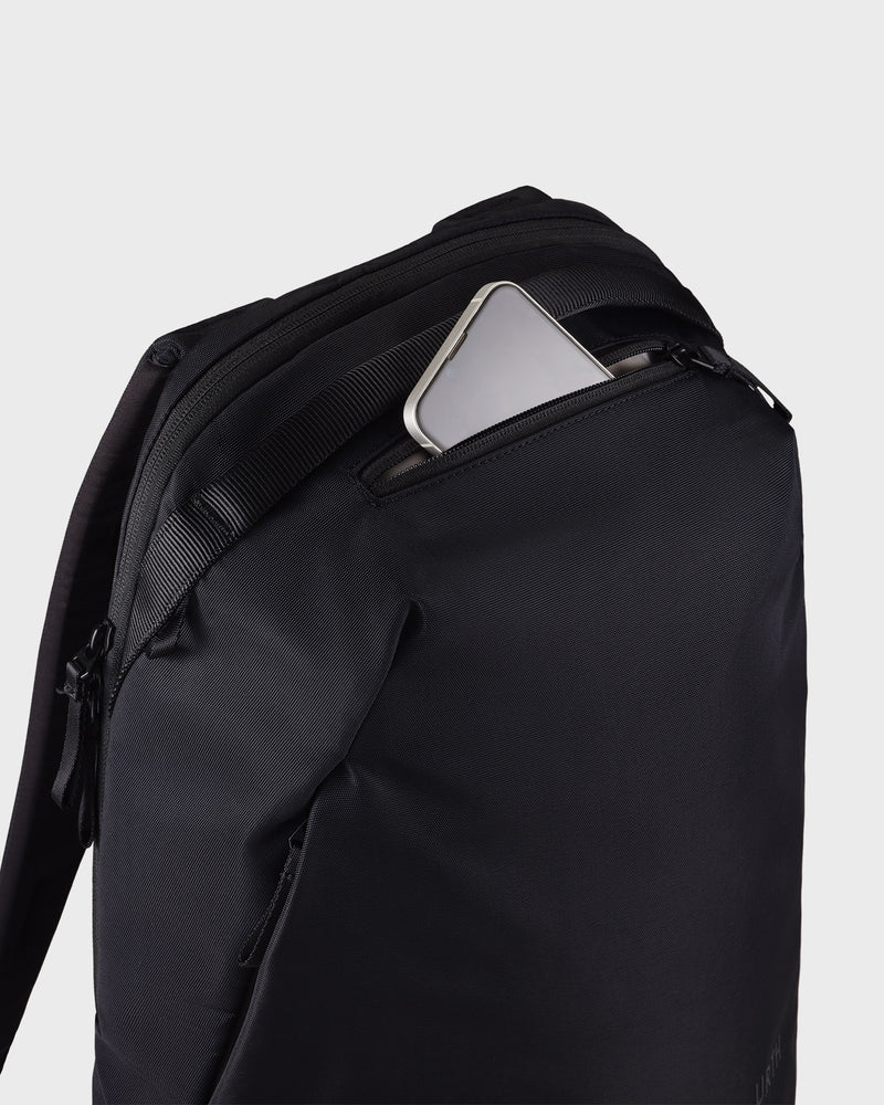 Urth Norite 24L Modular Camera Backpack | Urth Europe