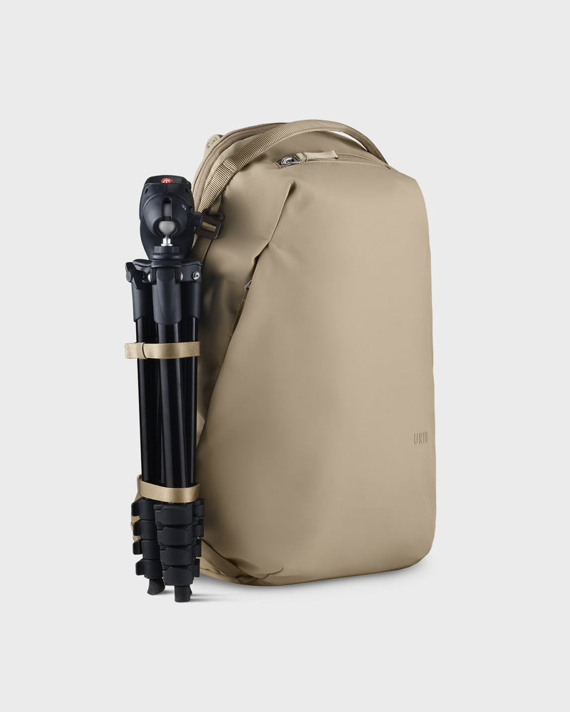 Urth Norite 24L Modular Backpack | Urth EU