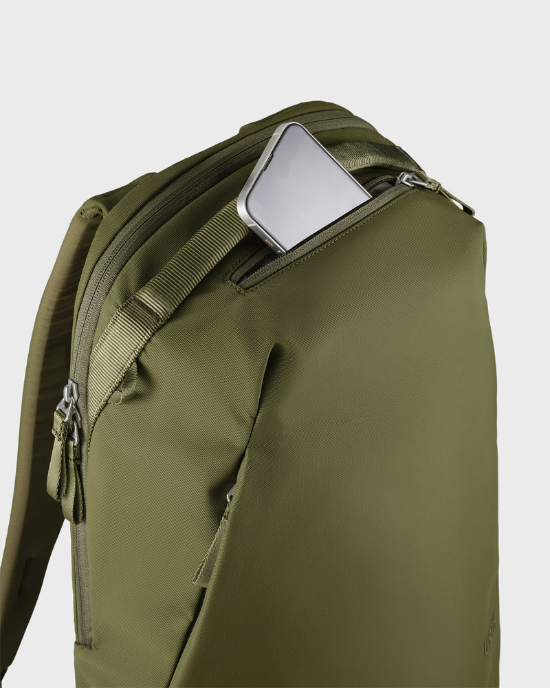 Urth Norite 24L Modular Backpack | Urth EU