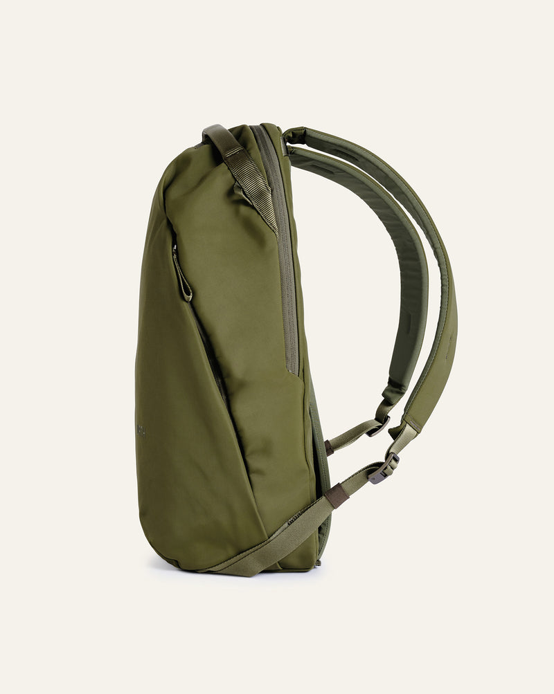 Urth Norite 24L Modular Camera Backpack | Urth EU